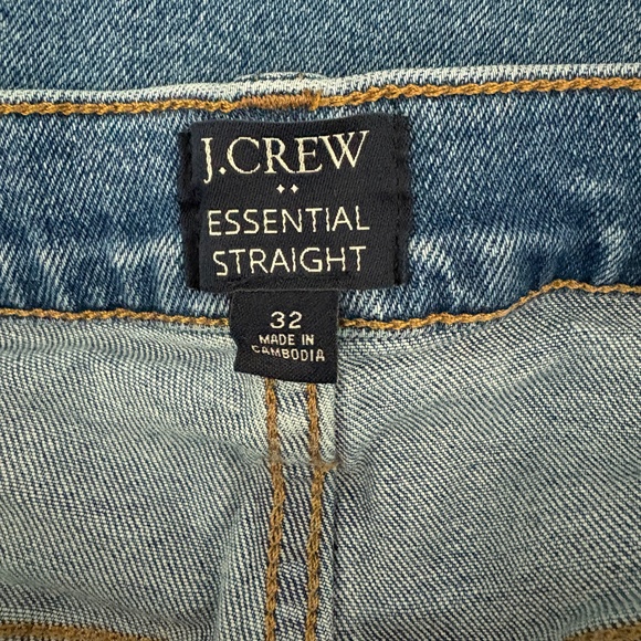 J. Crew Factory Essential Straight Jean in All Day Stretch, Size 32 - Picture 3 of 7